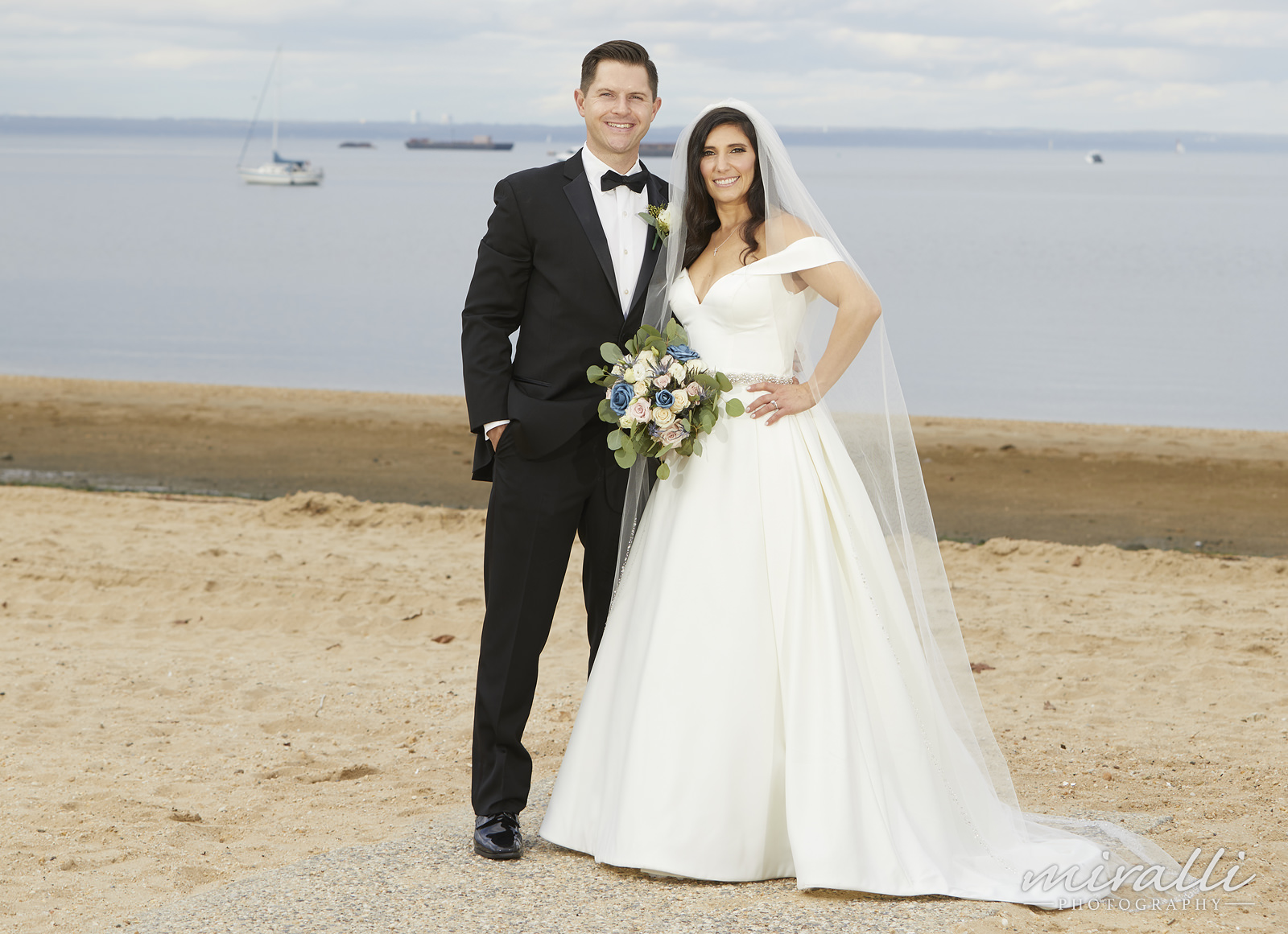 Swan Club Wedding Photos by Miralli Photography