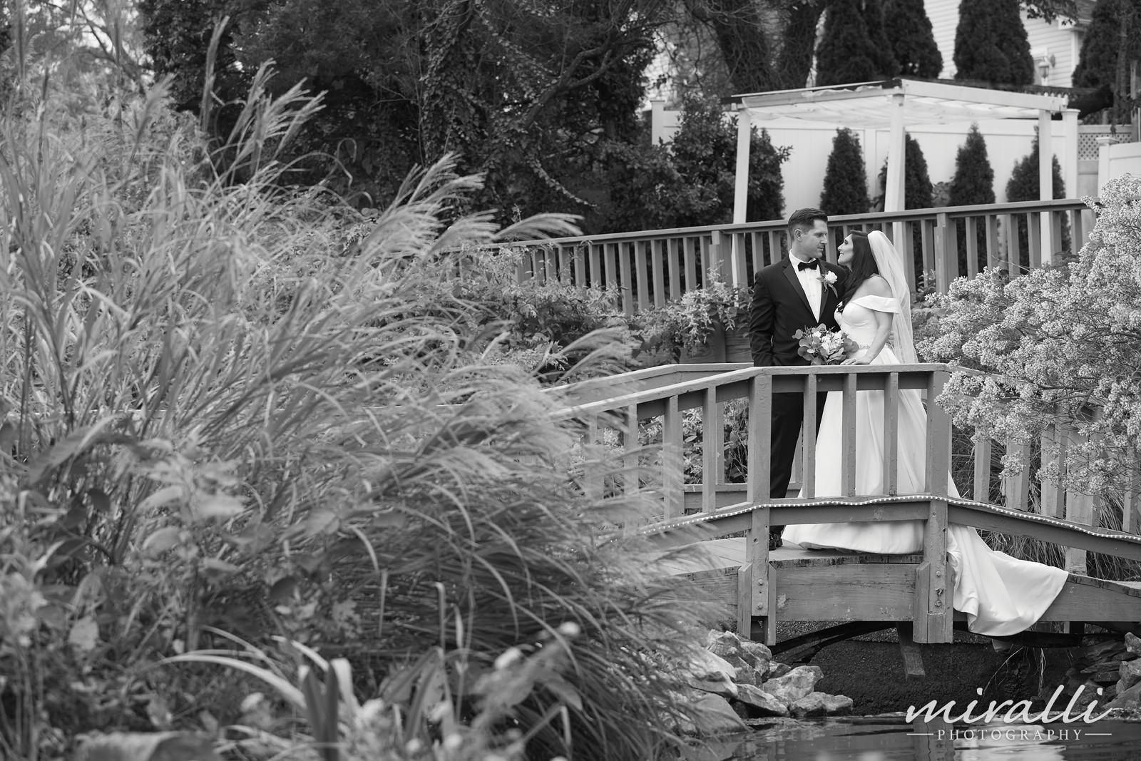 Swan Club Wedding Photos by Miralli Photography