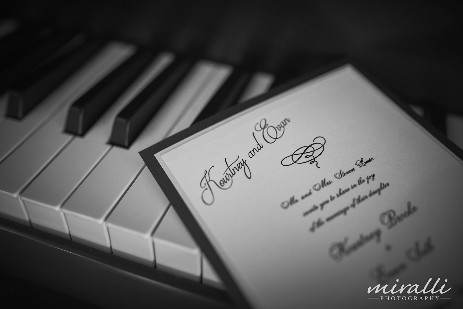 inwood Country Club Wedding Photos by Miralli Photography