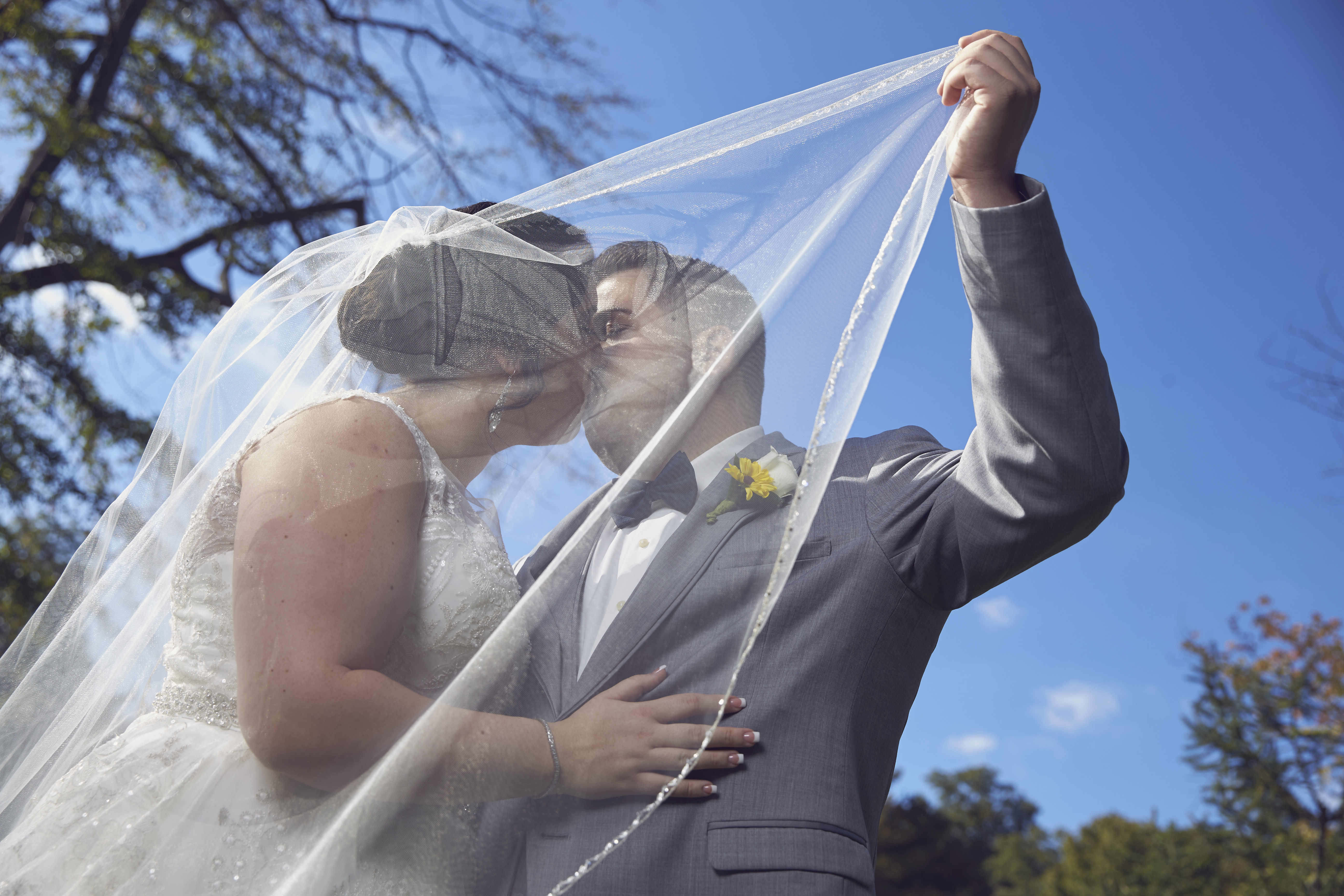 Swan Club Wedding Photos by Miralli Photography